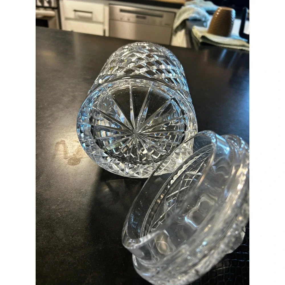 Vintage Style Cut Crystal Biscuit Jar with Lid Diamond Fan Pattern Clear Glass - Picture 3 of 5